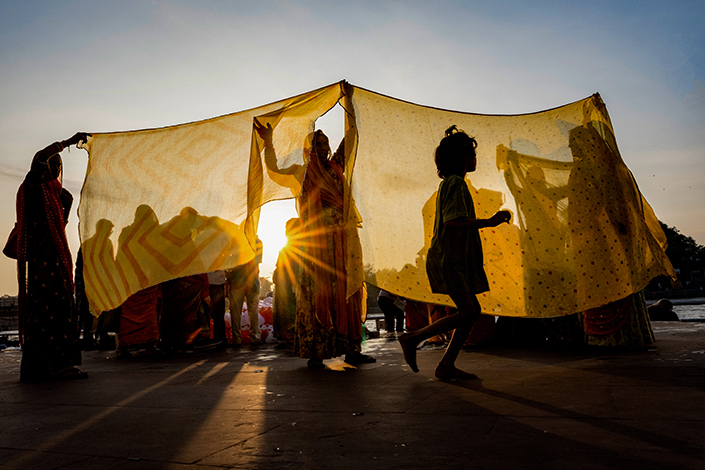 Women’s world around the Ganges